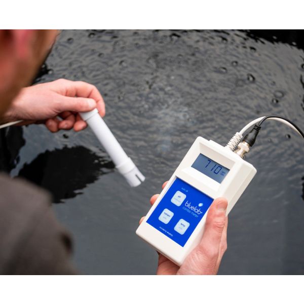 Bluelab - Combo | Meter | EC TDS | Conductivity | PH | Temperature | Battery Powered
