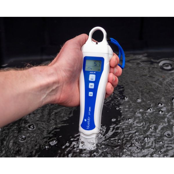 Bluelab Digital pH & Temperature Pen - Portable | Reliable | Easy to Calibrate